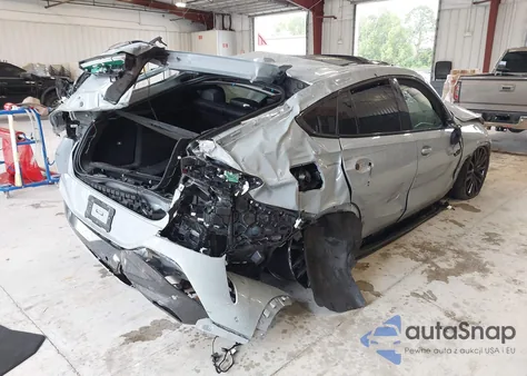 2024 BMW X6 xDrive40I z USA, uszkodzony, nr VIN 5UX33EX00R9T01236